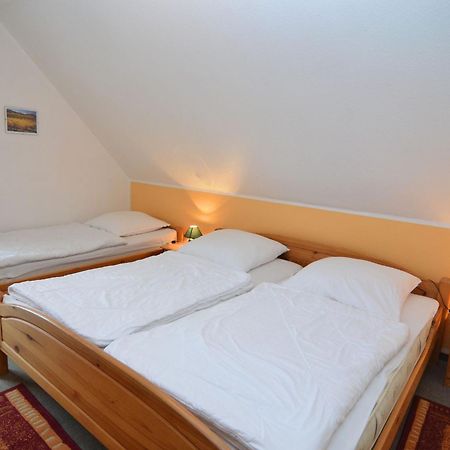 Nice Holiday Home Near Ski Area メーデバッハ エクステリア 写真