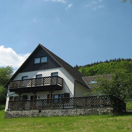 Nice Holiday Home Near Ski Area メーデバッハ エクステリア 写真