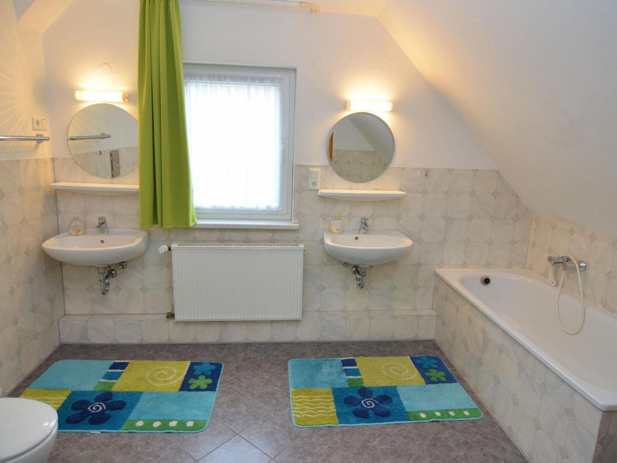 Nice Holiday Home Near Ski Area メーデバッハ エクステリア 写真